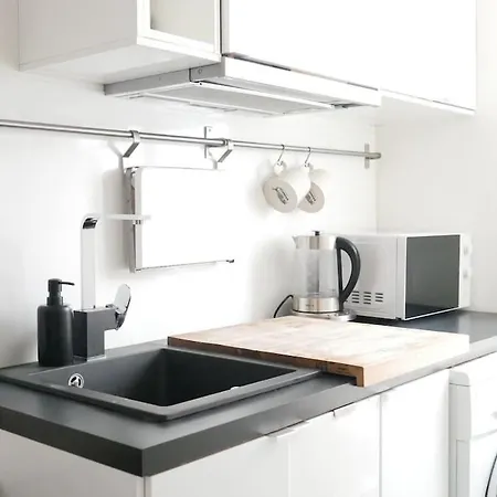 Apartment Pere Lachaise 11arr